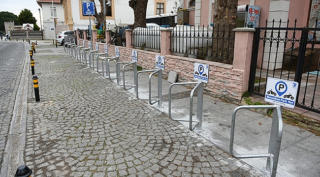 YALI CADDESİ'NDE MOTOSİKLET PARKI OLUŞTURULDU