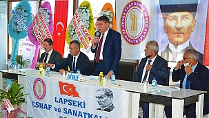 BAŞKAN YILMAZ TEBRİK ETTİ