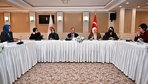 KADIN VEKİLLER İSTİŞAREDE