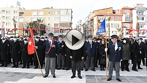 18 MART TÖRENLERİ ATATÜRK ANITINA SUNULAN ÇELENKLER İLE BAŞLADI