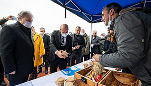 TOHUM SANDIĞI'NIN ATALIK TOHUMLARI İZMİR'DE TANITILDI