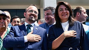 "1 MAYIS EMEK VE DAYANIŞMA GÜNÜ KUTLU OLSUN"