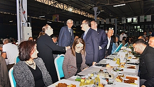 BAŞKAN ÖZ, KALE GRUBUNUN İFTAR PROGRAMINA KATILDI