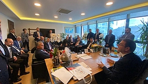 İYİ PARTİLİ UZ'A ÇANAKKALE TEŞKİLATINDAN HAYIRLI OLSUN ZİYARETİ