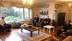 VALİ AKTAŞ, DUMLUPINAR ŞEHİDİ ER AHMET GÜNAL'IN OĞLU MUSTAFA GÜNAL'I ZİYARET ETTİ