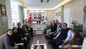 ÇANAKKALE KENT KONSEYLERİ BİRLİĞİ'NDEN VALİ AKTAŞ'A ZİYARET