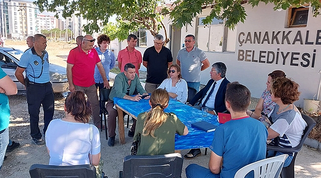 BAŞKAN VEKİLİ MUTLUAY, KURBAN KESİM VE SATIŞ ALANINI DENETLEDİ