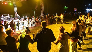 ÇANAKKALE'DE YASEMİN GÖKSU RÜZGARI ESTİ