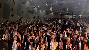 SOSYAL BİLİMLER MYO MEZUNİYET TÖRENİ GERÇEKLEŞTİRİLDİ