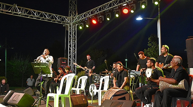 YAZ KONSERLERİ HASAN SAKAR VE ORKESTRASI İLE BAŞLADI