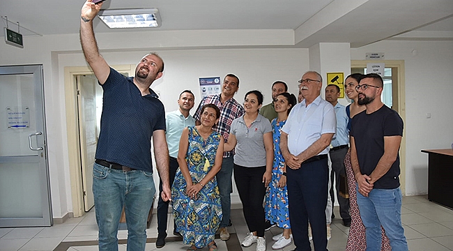 BAŞKAN GÖKHAN KURBAN BAYRAMI ÖNCESİNDE BELEDİYE ÇALIŞANLARI İLE BAYRAMLAŞTI