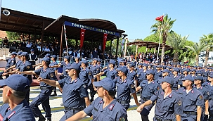 2002/2 TERTİP 3.DEVRE ACEMİ ERLERİN AND İÇME TÖRENİ YAPILDI