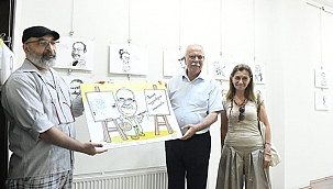 BAŞKAN GÖKHAN SANAT SERGİLERİNİ GEZDİ