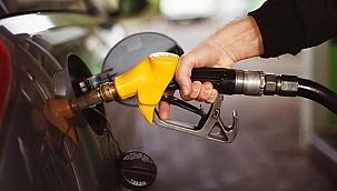 BENZİNE 1,04 LİRA İNDİRİM GELMESİ BEKLENİYOR!