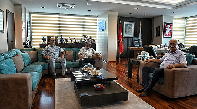 ÜÇPINARLAR VE ÇUBUKLU'DAN BAŞKAN GÖKHAN'A ZİYARET