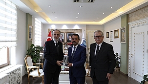 DİYANET İŞLERİ BAŞKAN YARDIMCISI VALİ AKTAŞ'I ZİYARET ETTİ