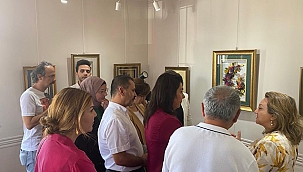 İPEK BÖCEĞİ KOZASI İPEKSİ ELLERDE SERGİ AÇILDI