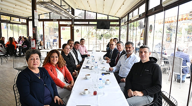 BAŞKAN VEKİLİ MUTLUAY, MUHTARLAR İLE BİR ARAYA GELDİ