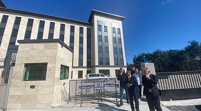 ÇANAKKALE İL EMNİYET MÜDÜRLÜĞÜ YENİ HİZMET BİNASINDA ÇALIŞMALAR DEVAM EDİYOR