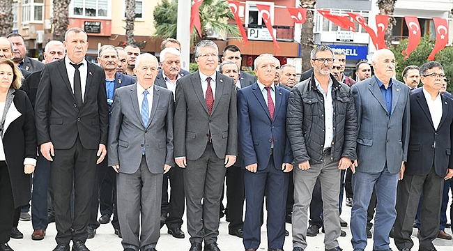 MUHTARLAR GÜNÜ ÇELENK TÖRENİ İLE KUTLANDI