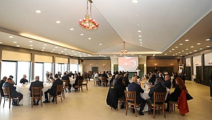 VALİ AKTAŞ, 19 EKİM MUHTARLAR GÜNÜ'NDE MUHTARLARLA BİR ARAYA GELDİ