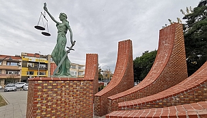 ADALET HEYKELİ ONARILDI