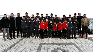 BAŞKAN YILMAZ SPORCULARLA KAHVALTIDA BULUŞTU