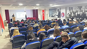 İŞKUR GELİBOLU'DA ÖĞRENCİLERLE BULUŞTU