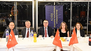 AKÇAPINARLILAR GELENEKSEL KAYNAŞMA YEMEĞİNE YOĞUN KATILIM