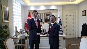 AVUSTRALYA ÇANAKKALE KONSOLOSUNDAN VALİ AKTAŞ'A VEDA ZİYARETİ