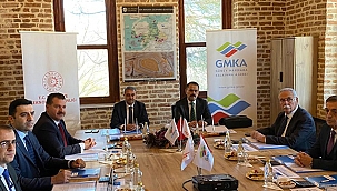 GMKA YÖNETİM KURULU TOPLANTISI EDREMİT İDA MADRA JEOPARK MÜZESİNDE GERÇEKLEŞTİRİLDİ