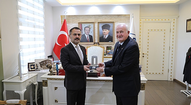 TÜRK BÖBREK VAKFI HEYETİNDEN VALİ AKTAŞ'A ZİYARET