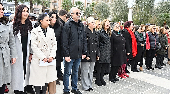 TÜRK KADININA SEÇME VE SEÇİLME HAKKI VERİLMESİ 88. YILDÖNÜMÜ TÖRENLE KUTLANDI