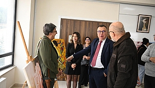 RESİM SERGİSİ BÜYÜK BEĞENİ TOPLADI