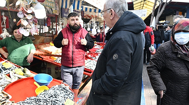 BAŞKAN GÖKHAN CUMA PAZARINI DENETLEDİ