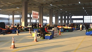 LAPSEKİ YENİ PAZAR ALANINA KAVUŞTU