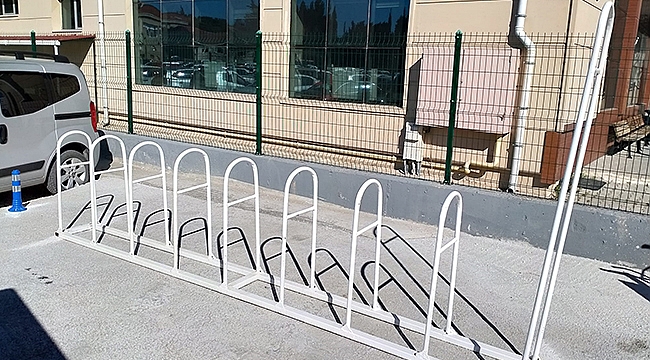 BİSİKLET, MOTOSİKLET VE SCOOTERLAR İÇİN YENİ PARK ALANLARI OLUŞTURULDU