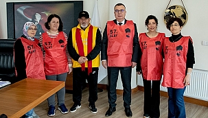 57. ALAY YAŞATMA GÖNÜLLÜLERİ BİROL ARSLAN'I ZİYARET ETTİ