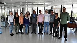 BAŞKAN GÖKHAN BELEDİYE PERSONELİ İLE BAYRAMLAŞTI