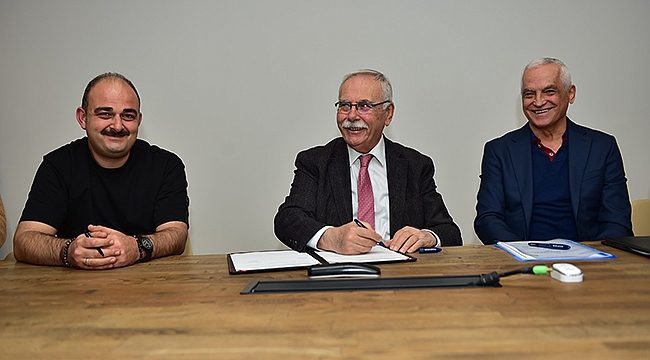 TOPLU İŞ SÖZLEŞMESİ İÇİN İMZALAR ATILDI
