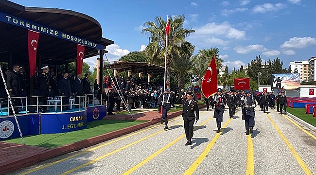 VALİ İLHAMİ AKTAŞ, 2003-1 TERTİP 3'ÜNCÜ GRUP ERLERİN ANT İÇME TÖRENİNE KATILDI