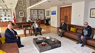 BELEDİYE BAŞKANLARINDAN BAŞKAN GÖKHAN'A ZİYARET
