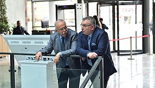 KESİMOĞLU'NDAN BAŞKAN GÖKHAN'A NEZAKET ZİYARETİ