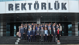 ÜNİVERSİTE HASTANELERİ, TRAKYA ÜNİVERSİTESİ EV SAHİPLİĞİNDE BULUŞTU