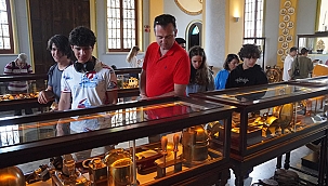 MÜZİK YARIŞMASI'NIN BİRİNCİLİK ÖDÜLÜ OLAN AYVALIK GEZİSİ GERÇEKLEŞTİ