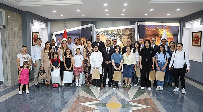 "TRAFİKTE GÖR, GÖRÜNÜR OL" 