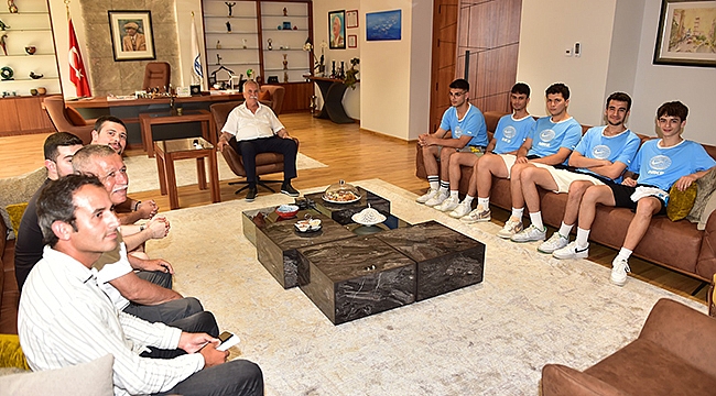 TÜRK TELEKOM SPOR KULÜBÜNDEN BAŞKAN GÖKHAN'A ZİYARET