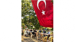 VALİ AKTAŞ, ŞEHİT JANDARMA UZMAN ÇAVUŞ AYDIN CEYLAN'IN AİLESİNE TAZİYE ZİYARETİNDE BULUNDU