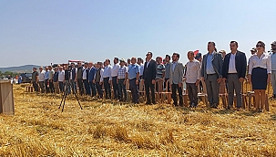 'ARPA ÇEŞİTLERİNİN HASADI' ÇINARDERE KÖYÜNDE YAPILDI