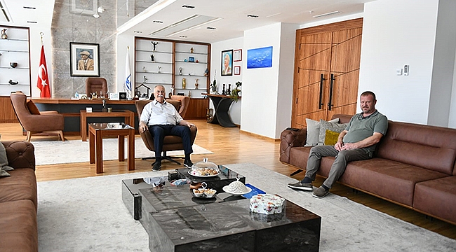 DANİŞ'TEN BAŞKAN GÖKHAN'A ZİYARET